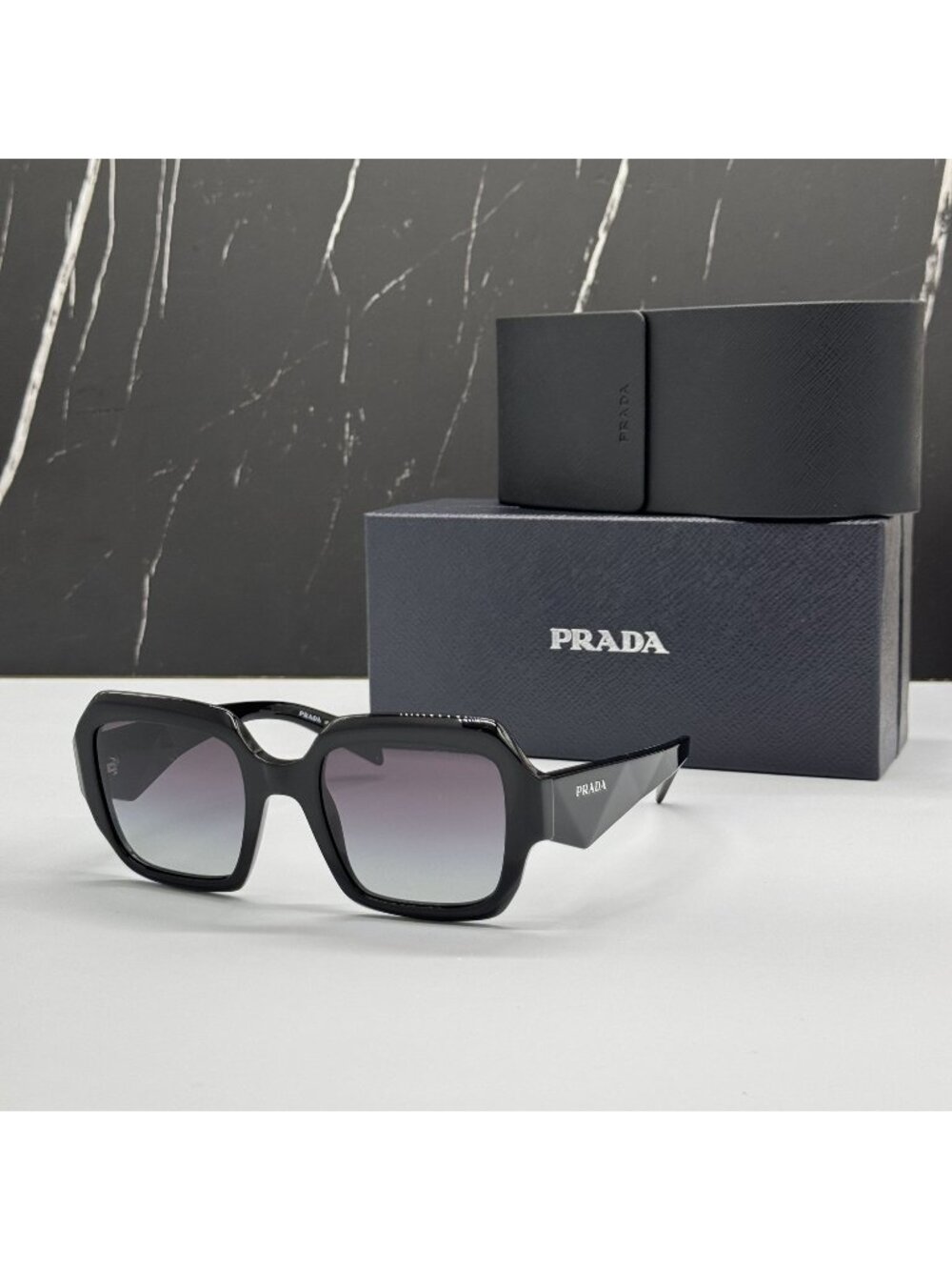 NEW PRADA PR28ZS 16K90A SUNGLASSES PR 28ZS 16K90A OVERSIZED BLACK WOMEN SPR 28Z - Picture 1 of 10